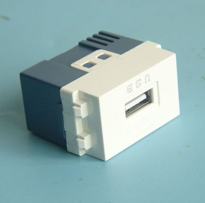 carregamento elétrico do soquete 5V 9V 12V do soquete 5V 3.6A USB de USB dos portos de tomada do poder do carregamento do soquete 5V 9V 12V de 30W USB